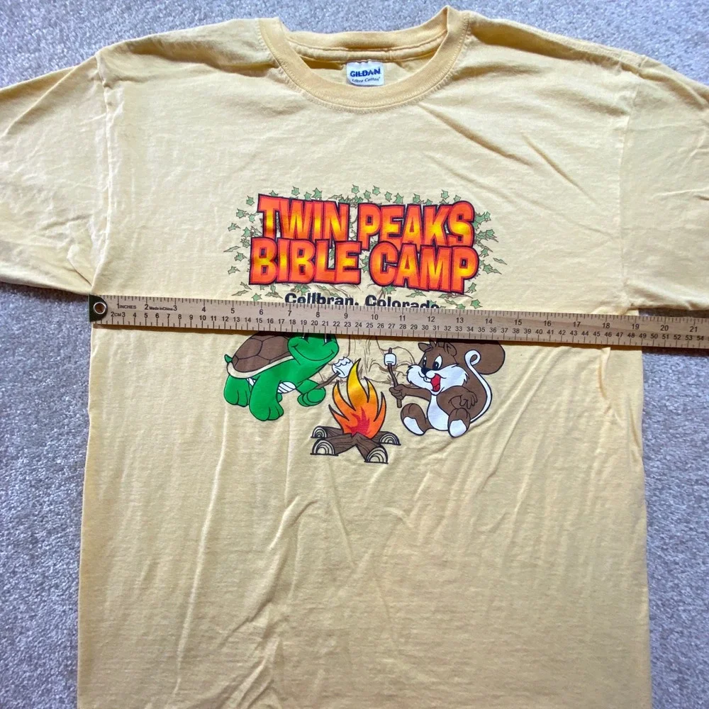 Gildan Ultra Cotton Twin Peaks Bible Camp‎ Shirt Kids Medium Yellow Graphic Tee